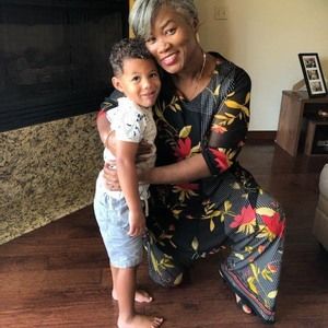 Meet your Posher, Gloria